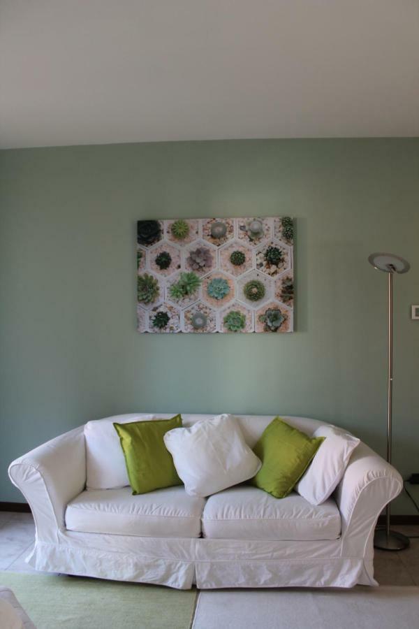 Indesenzano Apartment เดเซนซาโนเดลการ์ดา ภายนอก รูปภาพ